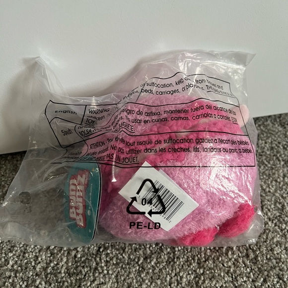 Bumbumz 4.5” 5'' Micah the Macaron Plush Toy - Picture 3 of 3